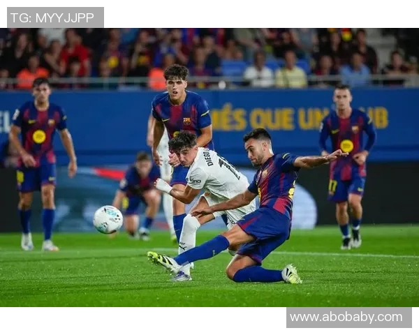 巴伦西亚解雇主帅，重建球队士气，冲击西甲前六