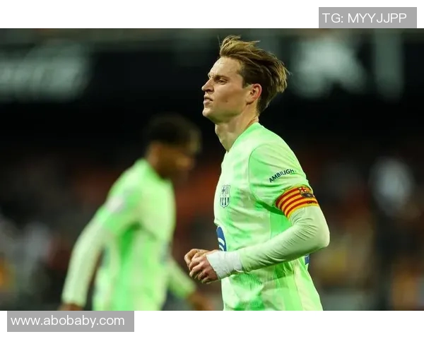 巴萨官方宣布门将特尔斯滕加盟门兴，结束10年留洋生涯