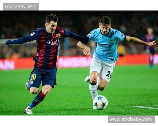 巴萨在欧冠决赛上逆袭力拼巴黎，梅西或将再度闪耀欧洲赛场