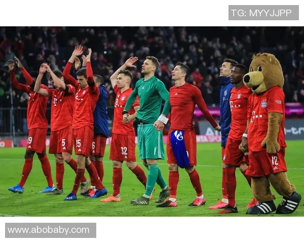 拜仁慕尼黑客场轻取法兰克福暌迹德甲榜首位置 拜仁慕尼黑客场轻取法兰克福暌迹德甲榜首位置