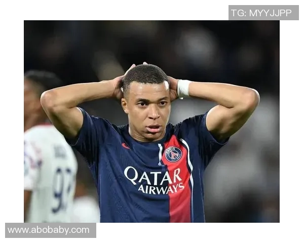 博努奇倒戈前队助力里昂夺得法甲冠军