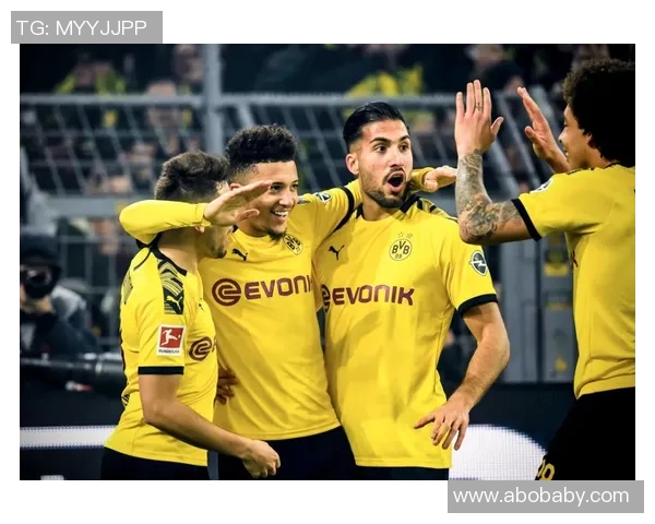 多特3-0净胜法兰克福,势如破竹展现强劲实力 多特3-0净胜法兰克福,势如破竹展现强劲实力