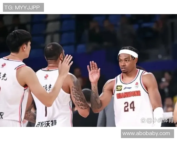 广东宏远队斩获新赛季首场胜利冲击总冠军势不可挡