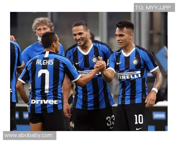 国际米兰官方确认新援加盟,球队实力再升级助力欧冠争冠形势 国际米兰官方确认新援加盟,球队实力再升级助力欧冠争冠形势