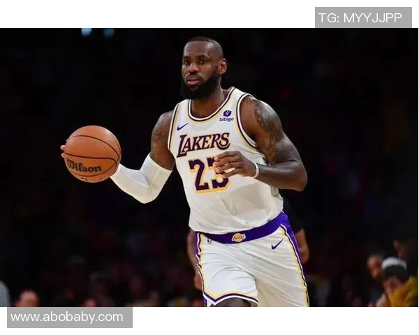 湖人连胜霸主！詹姆斯火箭表演独步天下，23分大胜尼克斯